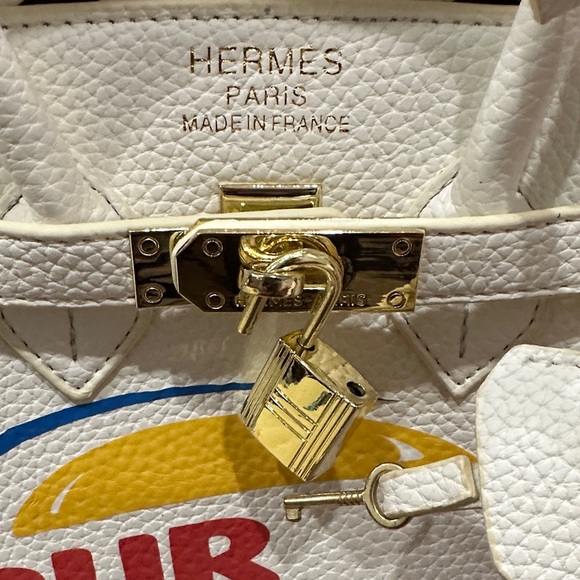 NWT! Authentic Seth Fountain 2023 Novelty “Burkin” Bag - Picture 8 of 15